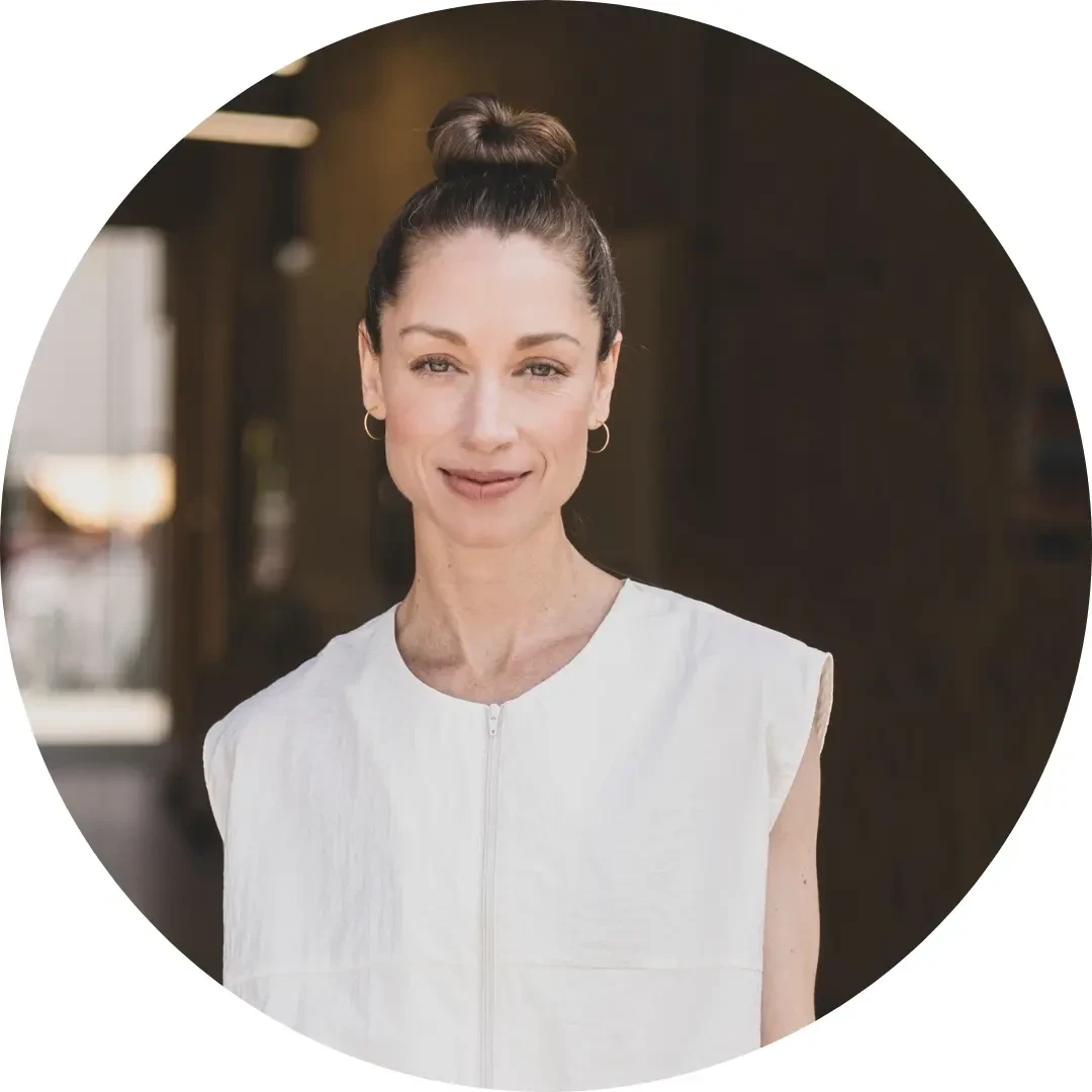 Dr Leoni Matt